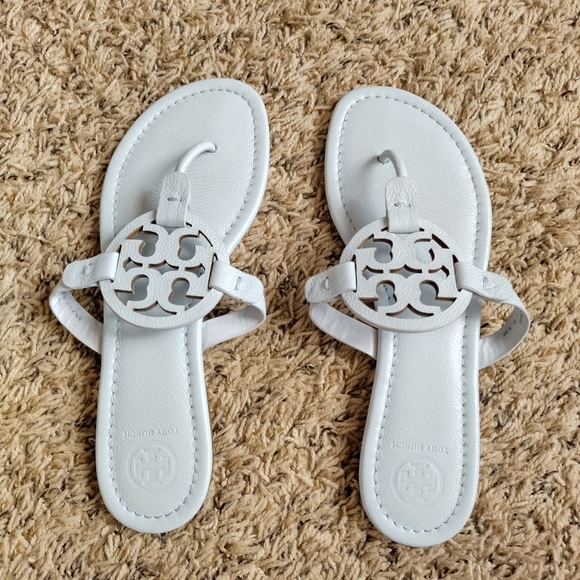Tory Burch Miller thong baby blue leather sandals sz 8,5 - Picture 4 of 5